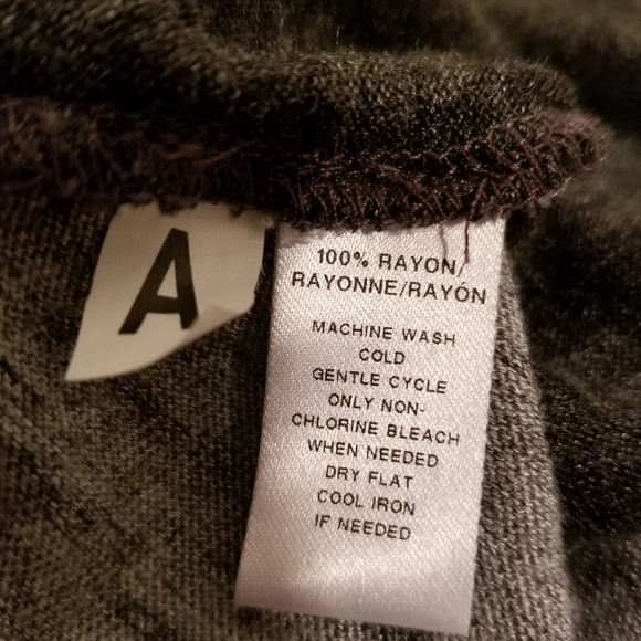 🧨 Ann Taylor Loft Lightweight Sweater 100% Rayon - Picture 5 of 5